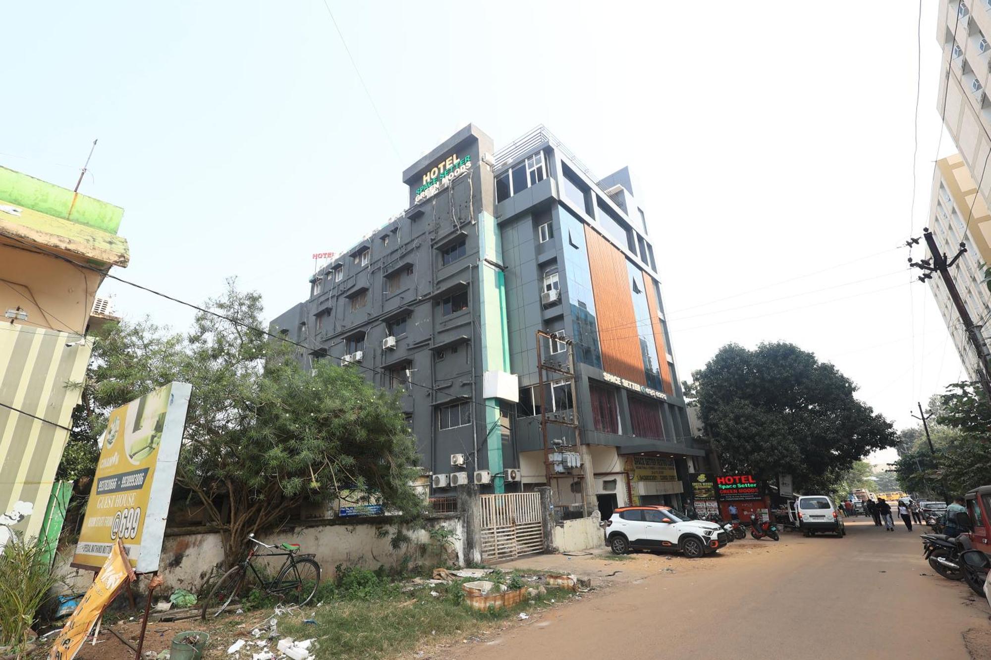 Hotel Space Setter Bhubaneswar Exteriör bild