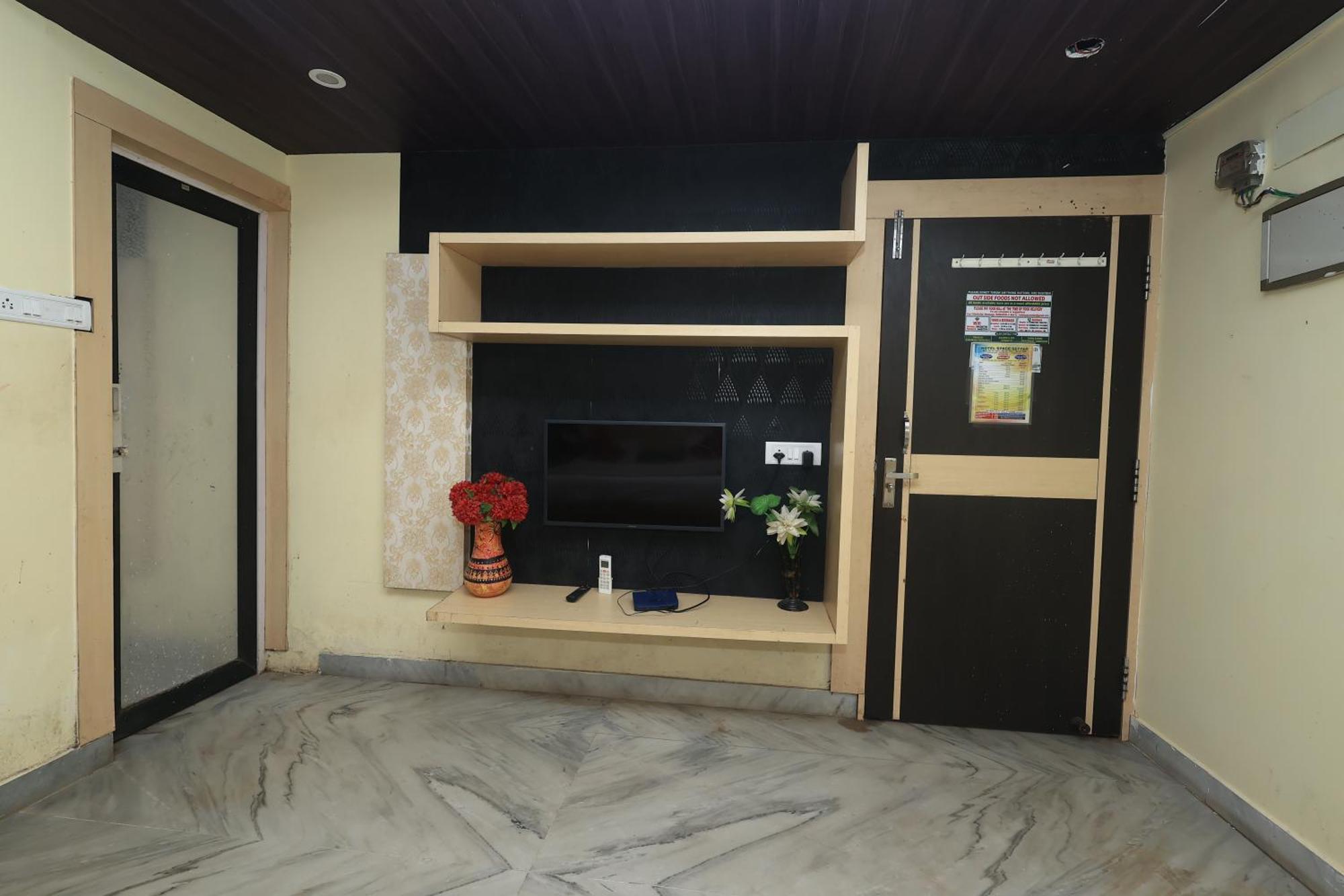 Hotel Space Setter Bhubaneswar Exteriör bild