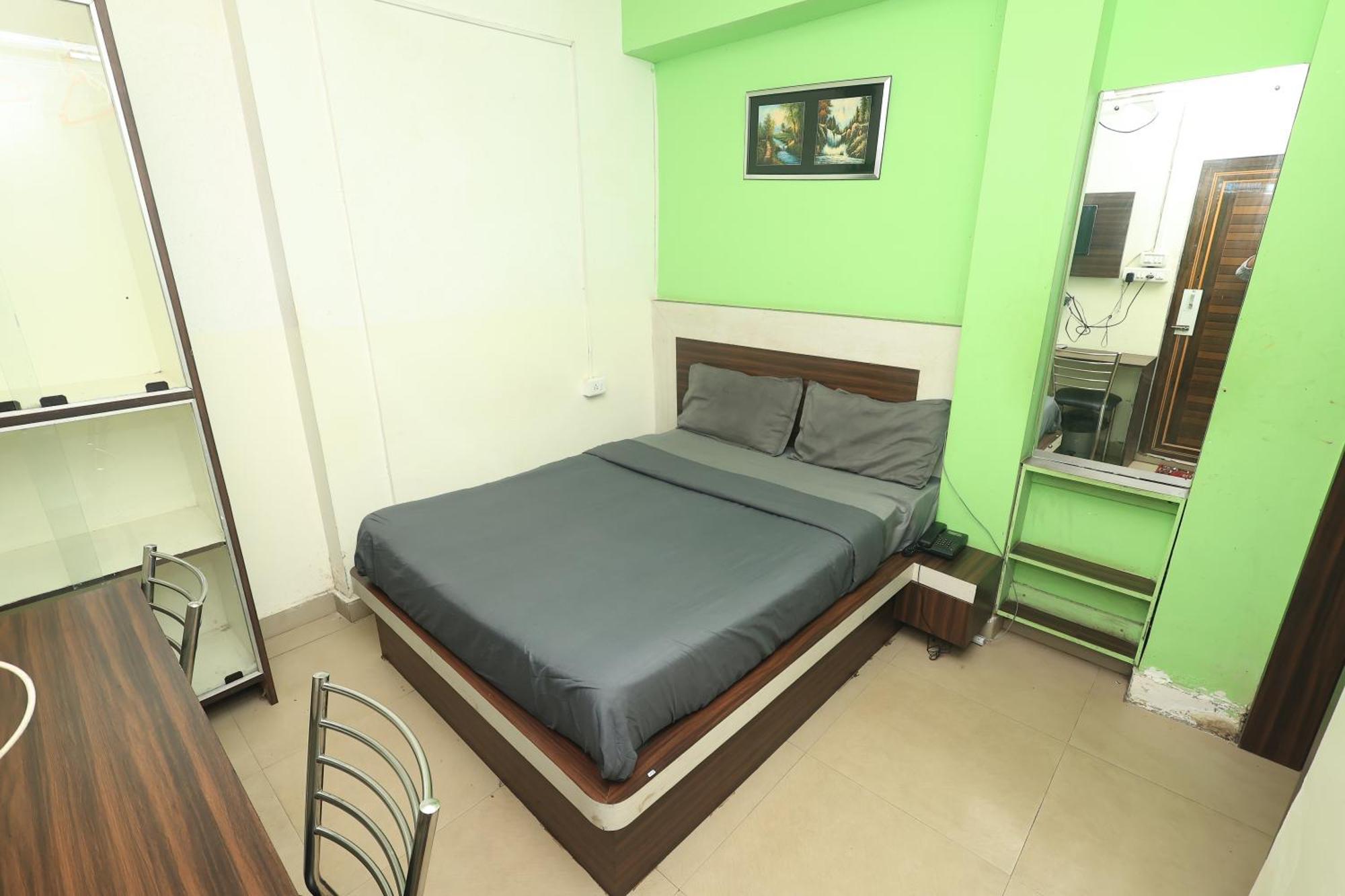 Hotel Space Setter Bhubaneswar Exteriör bild